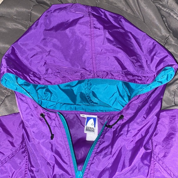 Purple and turquoise windbreaker! Super light, colorful and fun. - Picture 3 of 3